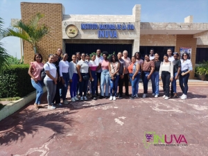 El INUVA recibe visita de estudiantes de la UASD.