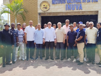 Plan de Desarrollo Agropecuario para la provincia Bahoruco: reunión.