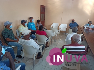 Reuni&oacute;n con los Productores de uva y vino.